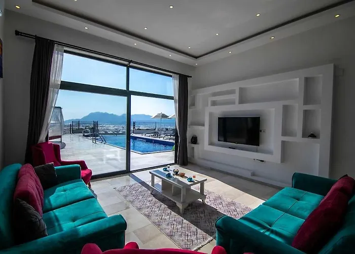 Kalkan Uezuemlue De Doga Icerisinde Muhafazakar Villa Uzumlu (Mediterranean)
