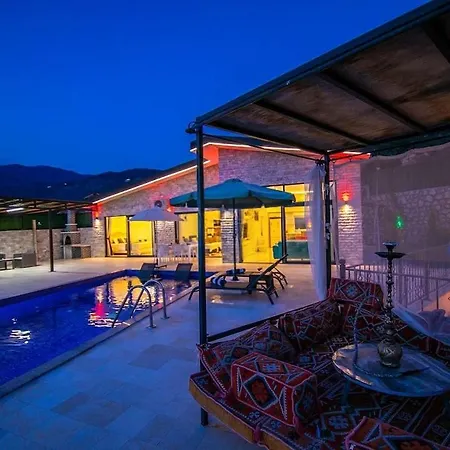 Kalkan Uezuemlue De Doga Icerisinde Muhafazakar Вилла Uzumlu (Mediterranean)